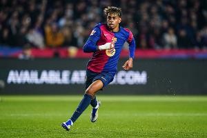 17岁零270天，亚马尔成为第3位18岁前在欧冠1/4决赛中进球的球员