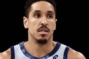 开云体育官网-布罗格登上赛季仅出战24场，场均可以得到12.7分4.1助3.8板